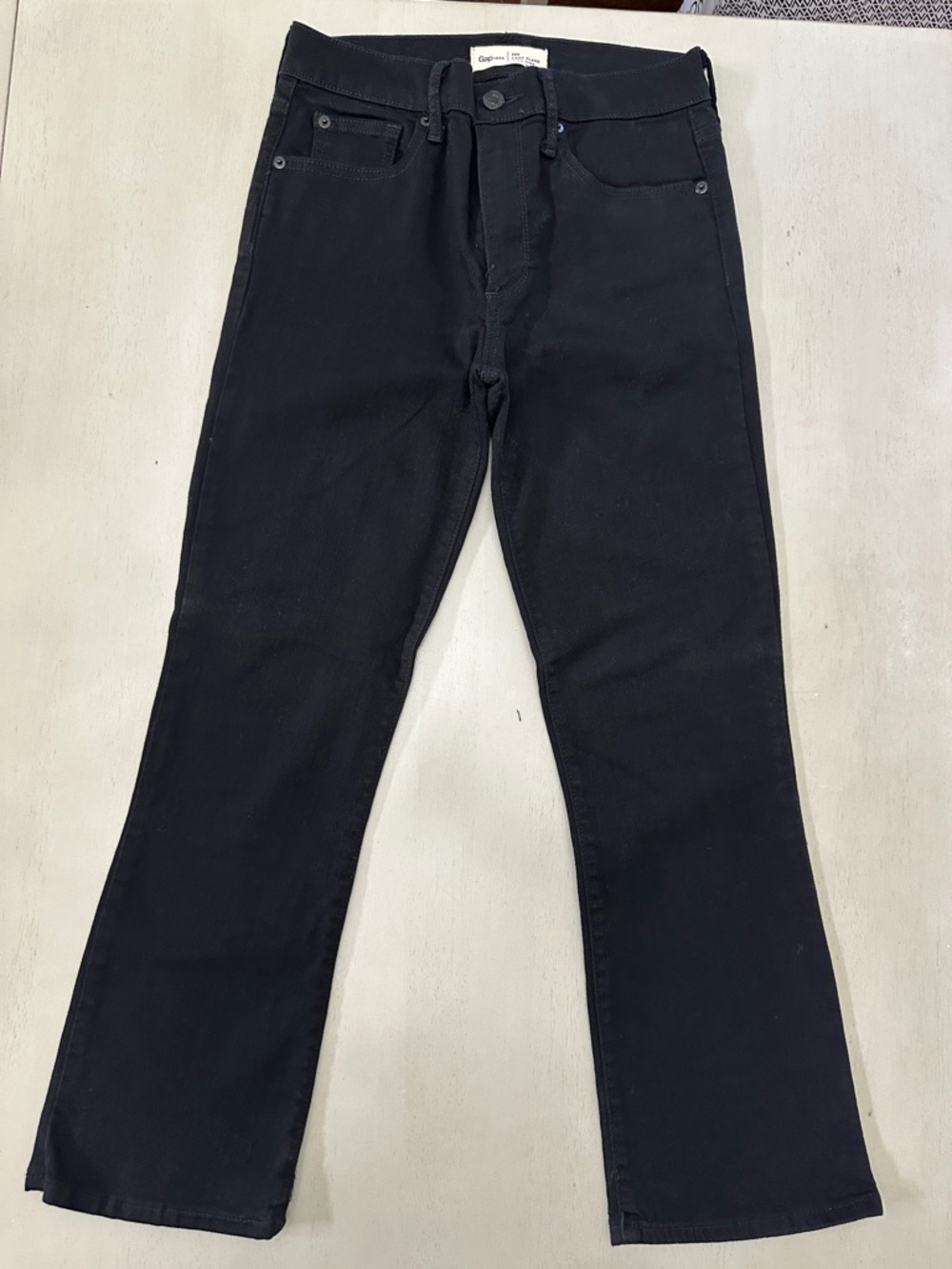 Gap Women’s Crop Flare High Rise Black Jeans - like new - size 26R
